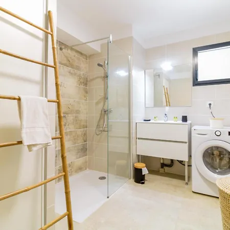 Select'sohome - Pour 6 Personnes Dans Neuve Avec Piscine - Grande Terrasse, Parking Prive Et Plancha ! - Capnat-a01 *